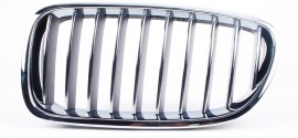 Решетка радиатора левая BMW 5 F10 (2010-н.в.)